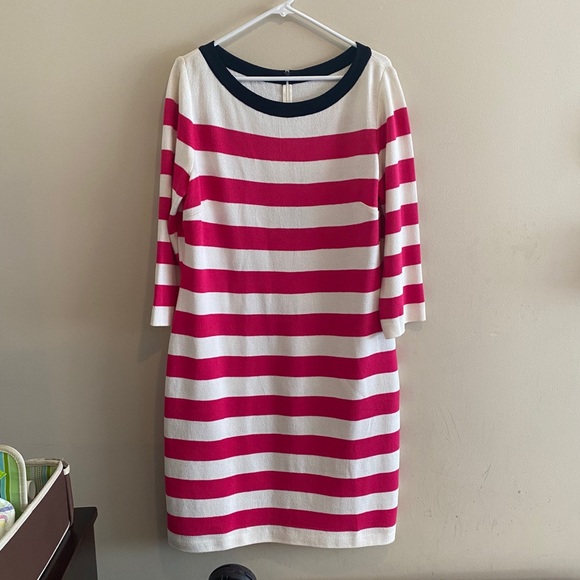 St. John Dresses & Skirts - St. John Santana Knit dress size 14 NWT